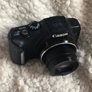 Canon powershot camera